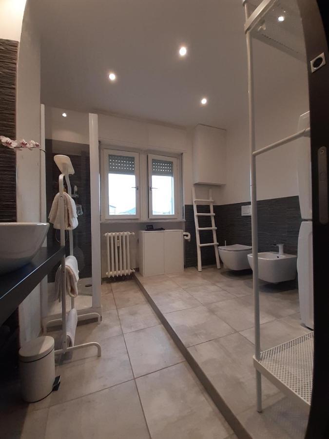 La Duchessa Hotel Алба Екстериор снимка