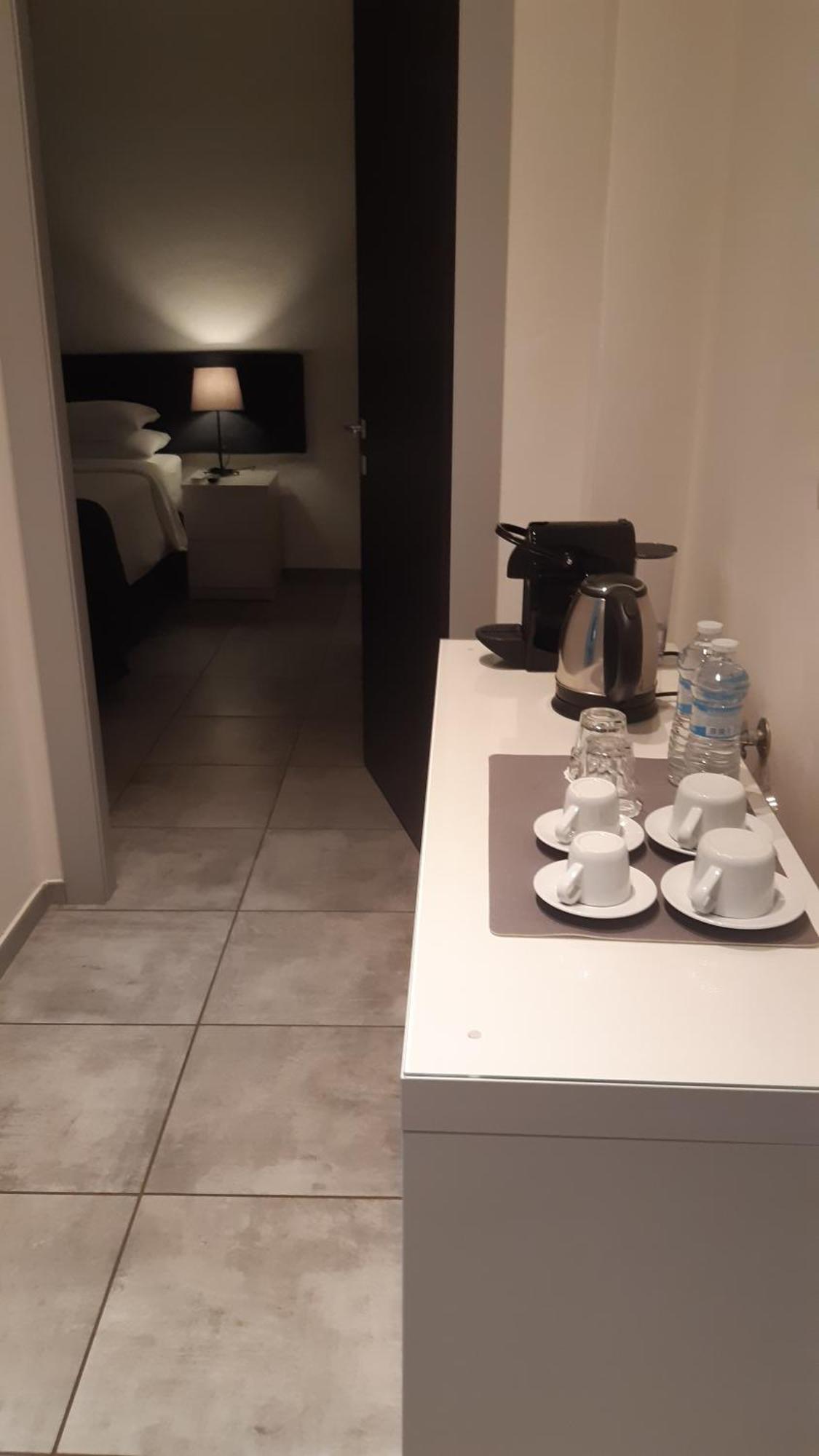 La Duchessa Hotel Алба Екстериор снимка